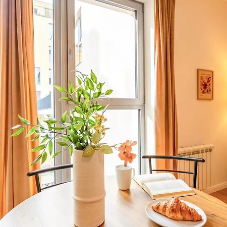 Bright - Bedroom For 5 - Center Praga